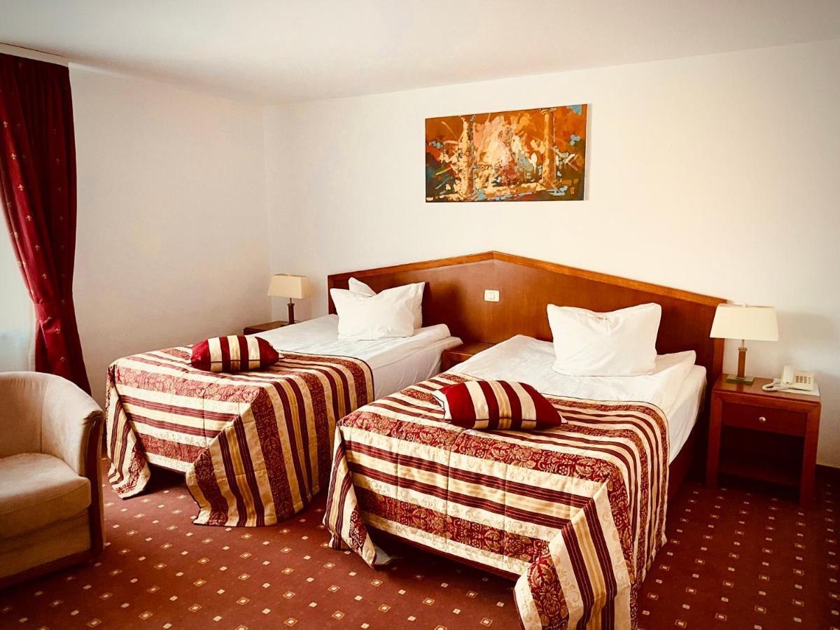 Casa Jasmine Hotel Брашов Екстериор снимка