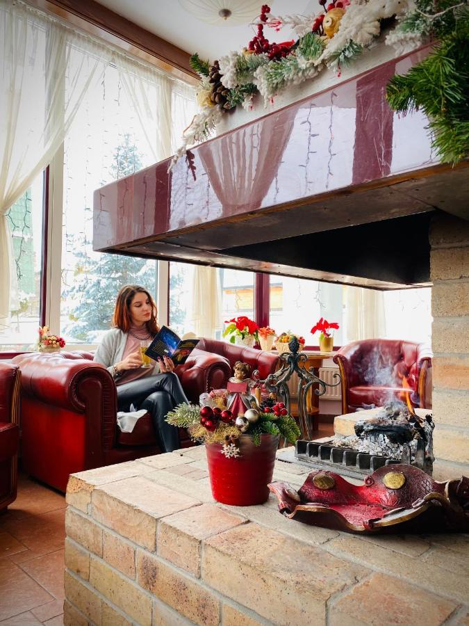 Casa Jasmine Hotel Брашов Екстериор снимка