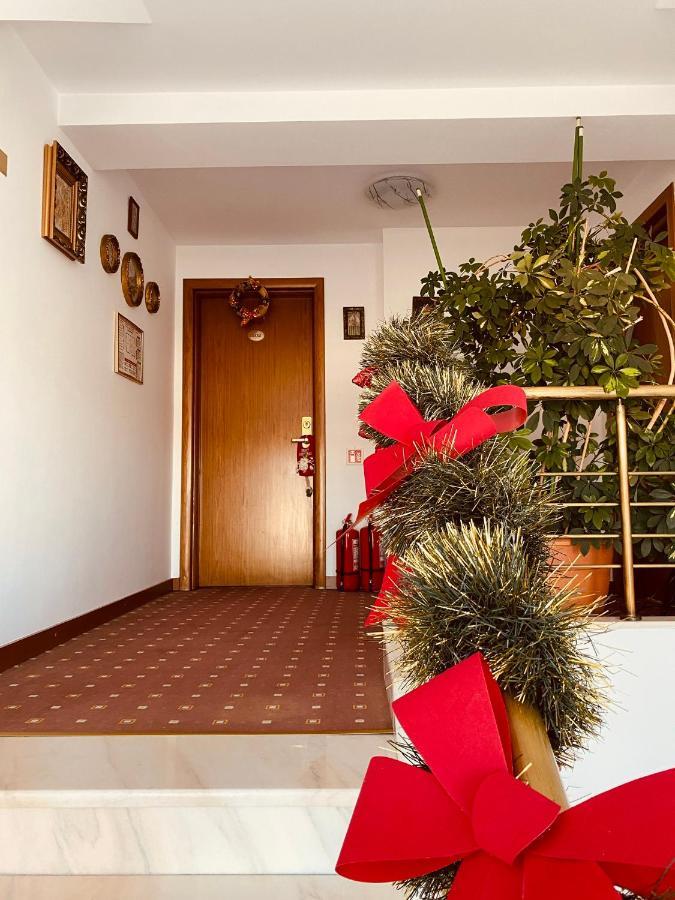 Casa Jasmine Hotel Брашов Екстериор снимка