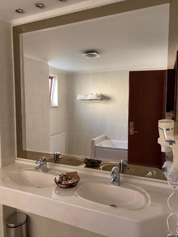 Casa Jasmine Hotel Брашов Екстериор снимка
