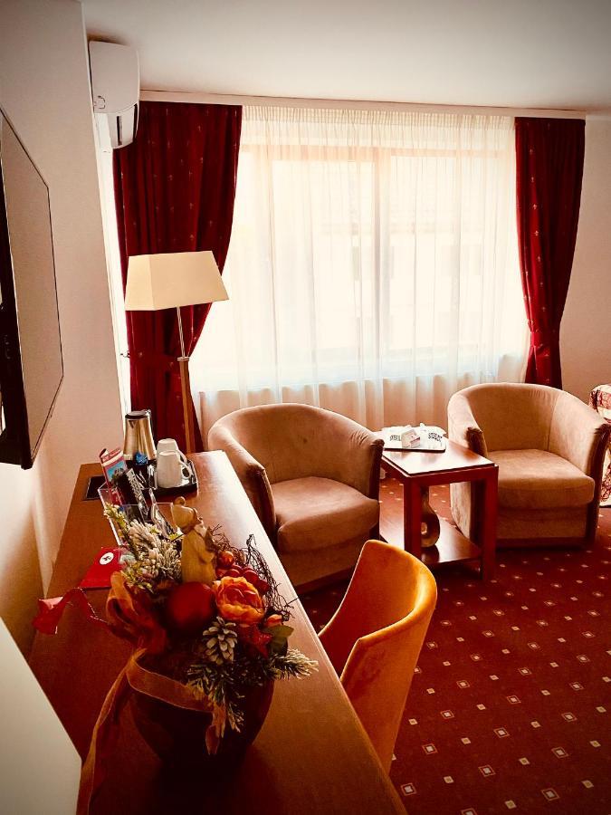 Casa Jasmine Hotel Брашов Екстериор снимка