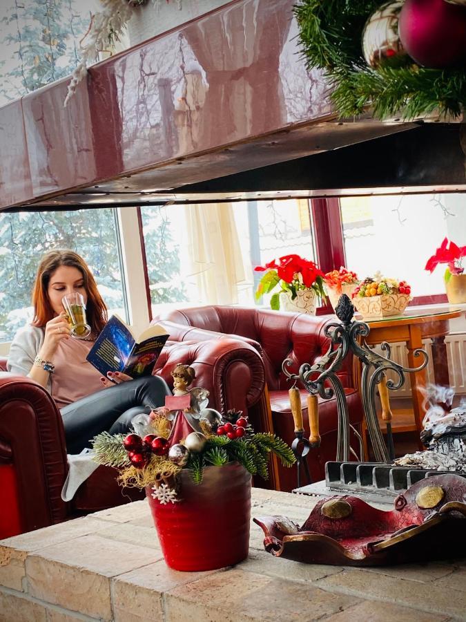 Casa Jasmine Hotel Брашов Екстериор снимка