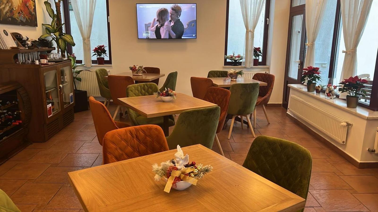 Casa Jasmine Hotel Брашов Екстериор снимка